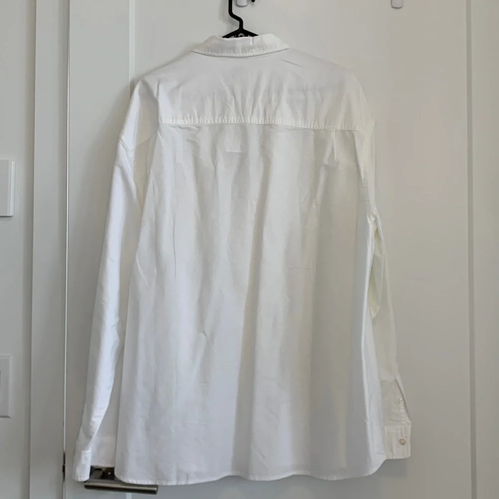 NWT No. 4 H&M Essentials Casual Button Shirt - Picture 3 of 4